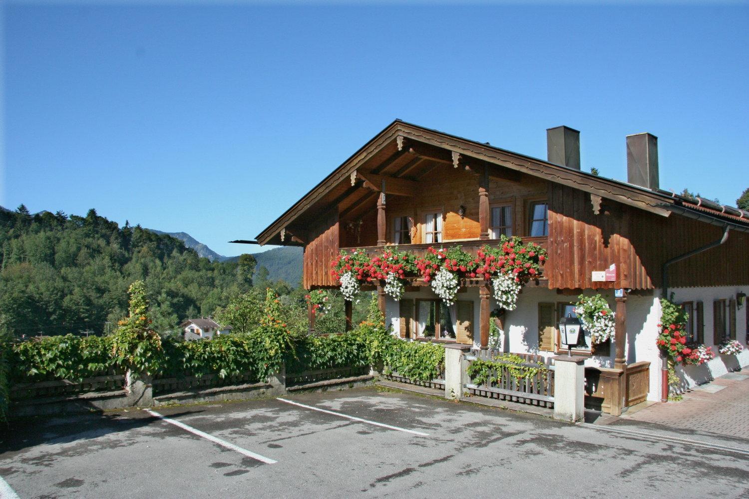 Guest house Gaestehaus Sonnenbichl Fischbachau