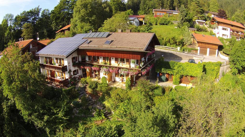 Guest house Gaestehaus Sonnenbichl 3*