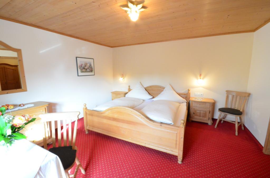 Gaestehaus Sonnenbichl Guest house